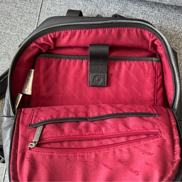 Samsonite Leather Backpack - Picture 3 of 3